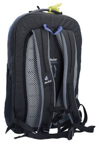 Zaino nero con imbottitura in rete, dettagli grigi e spallacci regolabili. Presenta un'etichetta con il marchio e una cerniera in alto. Design rettangolare.