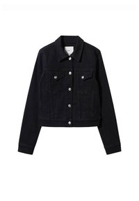 Veste en jean noire avec boutons argentés, deux poches poitrine à rabats, poches latérales et col classique, posée à plat sur un fond blanc.