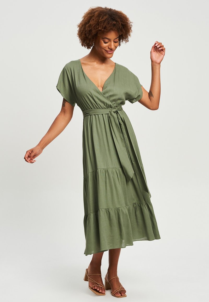 TUSSAH DEMITRA Robe de jour khaki/kaki ZALANDO.FR