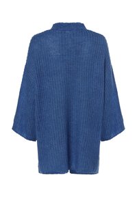 Gebreide blauwe trui, lichtgewicht met een gestructureerd patroon, brede korte mouwen en een losse pasvorm. De achterkant heeft een ronde halslijn en ruwe randen.