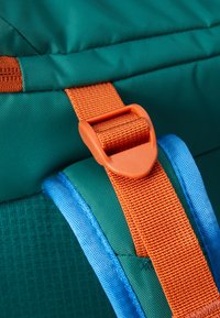 Patagonia REFUGITO DAY PACK 18L UNISEX - Turistinė kuprin�ė - conifer green