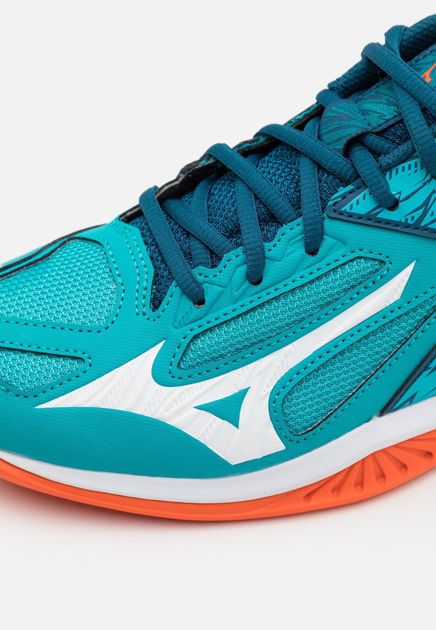 mizuno thunder black