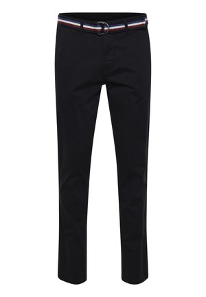 Schwarze Baumwoll-Chinohosen mit einem gewebten gestreiften Gürtel. Sie verfügen über einen Reißverschluss, Fronttaschen und eine elegante, taillierte Form.