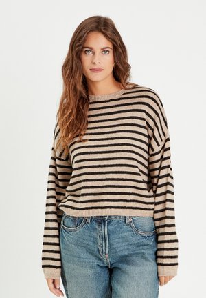 - Sweter
