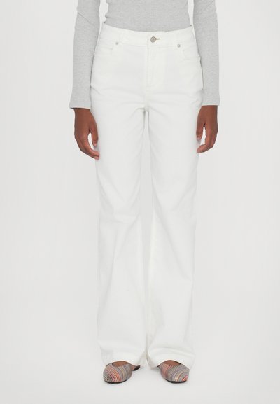 PS Paul Smith WOMENS WIDE LEG - Housut - white