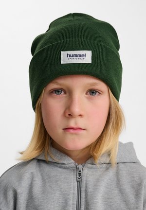 Bonnet - dark green