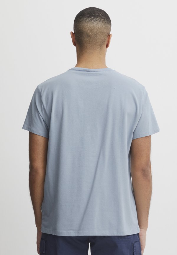 BHDinton - Basic T-shirt4
