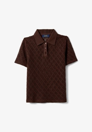 Brown short-sleeve polo shirt with ribbed collar and three buttons, featuring a textured open-knit diagonal pattern.