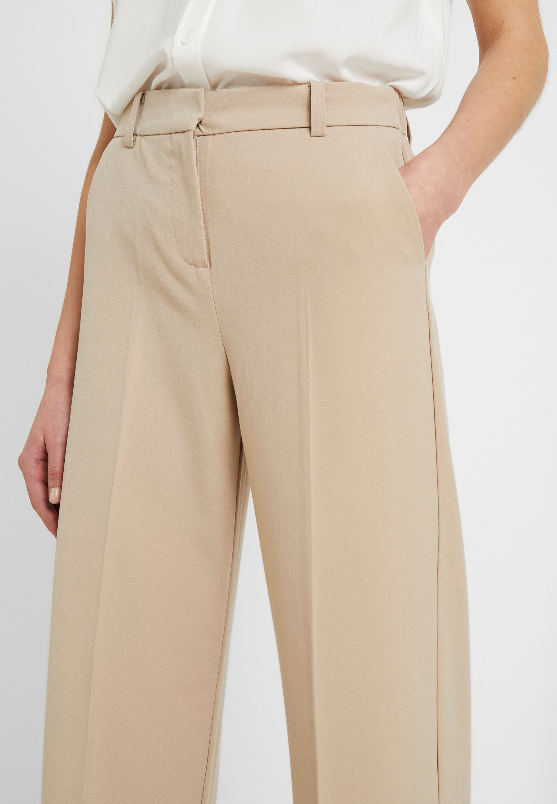 beige trousers for women