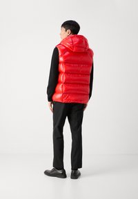 BOSS RONNIE - Weste - open red