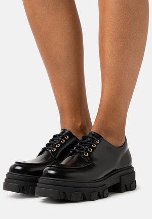 BIAGINNY MOC TOE POLIDO - Lace-ups - black