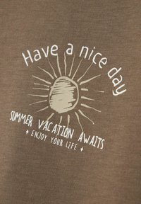 Brown cotton t-shirt featuring a white sun graphic with rays. Text reads "Have a nice day" and "Summer vacation awaits, enjoy your life."