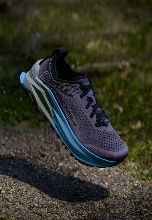 OLYMPUS 6 - Trail running shoes - purple