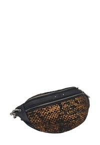 Sac banane tissé en bronze et noir, featuring des matériaux texturés, deux compartiments zippés et un bord en cuir lisse.