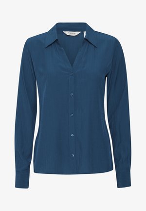 Mørkegrøn bluse med lange ærmer, lavet af glat stof. Har en spids krave, knaplukning og fine lodrette striber.