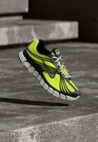 Δεν επιλέχθηκε, volt/metallic silver-coloured/black/summit white