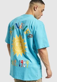 Karl Kani - SMALL SIGNATURE LIFE  - T-shirt med print - cyan blue Miniatyrbild 1