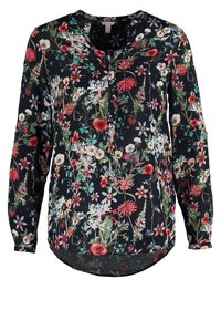 Blomstret bluse med navy baggrund, lange ærmer, V-udskæring og en buet søm. Har forskellige farverige blomster og grønne planter.