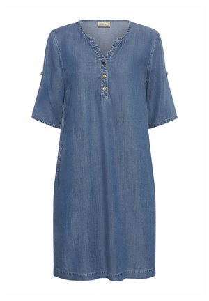 Vestido tipo túnica de mezclilla en azul claro, con escote en V, tres botones, mangas cortas con opción de doblar y bolsillos laterales.