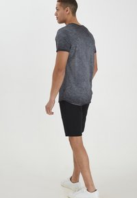 Blend BHMINO - Basic T-shirt - black