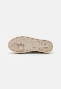 Tamaris - Sneakersy niskie