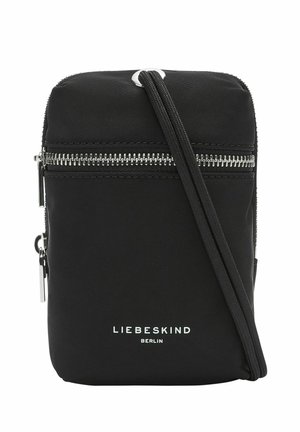 Borsa a tracolla in nylon nero con cerniera argentata, tracolla regolabile e marchio frontale. Forma rettangolare compatta con texture liscia.