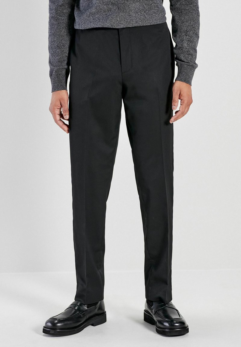 Next SMART SIDE ADJUSTER- SLIM FIT - Chino stiliaus kelnės - black