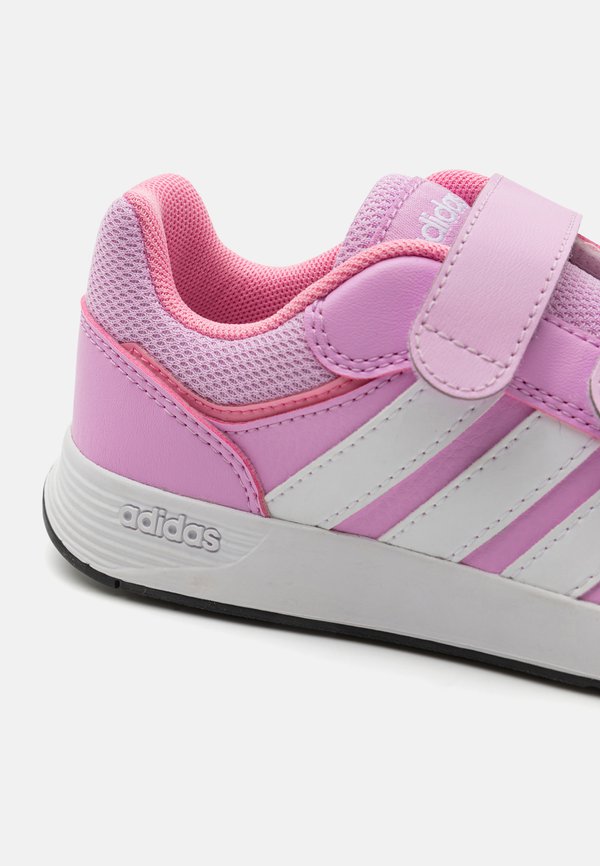 TENSAUR SWITCH UNISEX – Laufschuh Straße