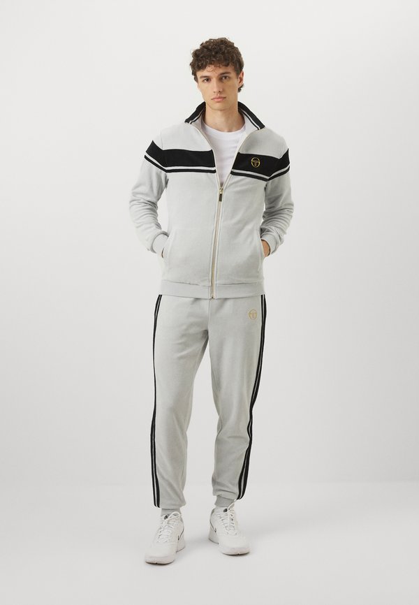 DAMARINDO VELOUR TRACKSUIT - Tracksuit - high rise3