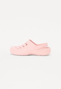 Unselected, light pink