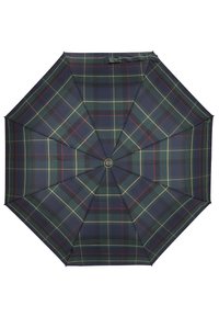 Octogonale paraplu met een blauw en groen tartanpatroon met rode accenten; gemaakt van stof met een gladde textuur en een stevig frame.