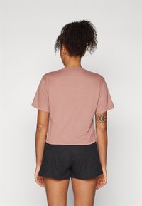 adidas Performance TRAIN ESSENTIALS BIG LOGO  - T-shirts med print - warm clay