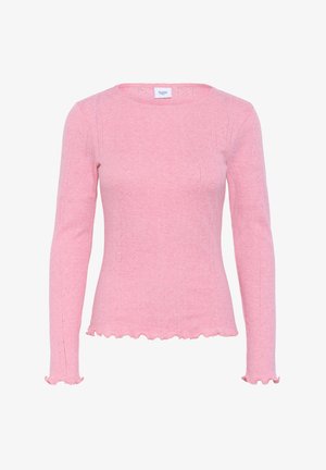 Jasnoróżowy, dopasowany sweter z długim rękawem, ozdobiony delikatnymi pionowymi wzorami oraz falbaniastymi krawędziami przy mankietach i u dołu.