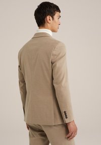 Thumbnail Image 3