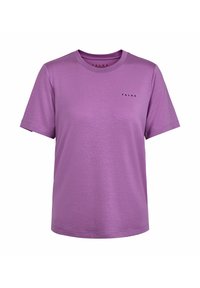 Lila kurzärmeliges T-Shirt aus glattem Stoff, mit Rundhalsausschnitt und kleinem schwarzem Logo auf der linken Brust.