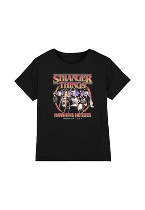 STRANGER THINGS HAWKINS HEROES GROUP - Print T-shirt - black