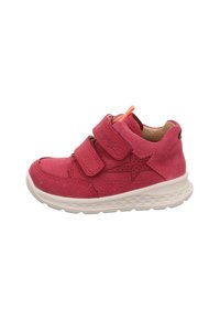 Rote Kindersneaker mit zwei Klettverschlüssen, Stern-Design an der Seite und weißer strukturiertem Sohlen.