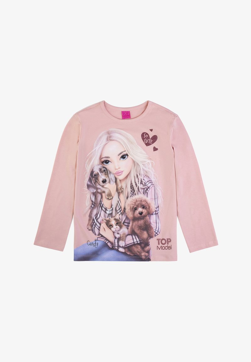 Helles rosa Langarm-T-Shirt mit grafischem Motiv eines Mädchens mit langen Haaren und drei Haustieren: zwei Hunden und einer Katze. Der Text "So süß" ist ebenfalls enthalten.