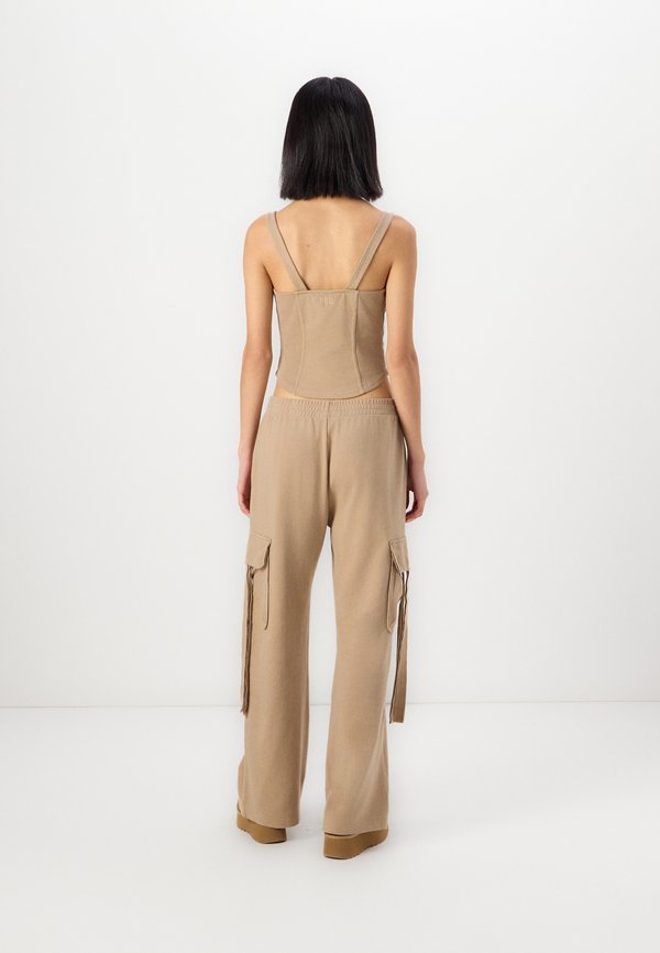 OPHIRA PANT - Tracksuit bottoms - beige3