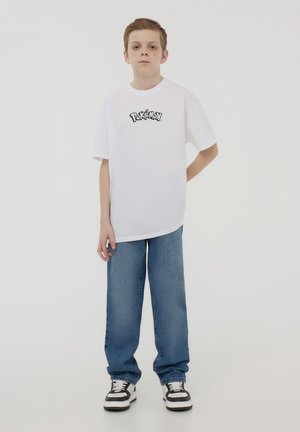 Terranova POKÉMON mleczny