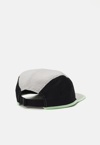 Nike Performance FLY UNISEX - Cap - light iron ore/vapor green/black