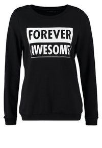 Černá mikina s kulatým výstřihem, dlouhými rukávy a žebrovanými manžetami, obsahující velký bílý potisk s nápisem "NAVŽDY ÚŽASNÝ."