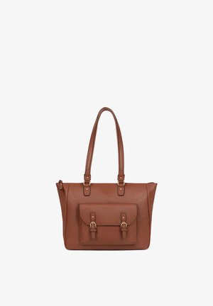 Bruine leren tote tas met twee lange hengsels en een voorvak dat beveiligd is met twee gespbandjes.