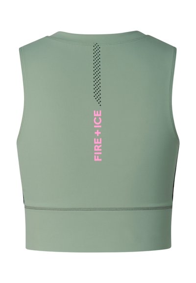 Haut court sans manches vert sauge avec des points noirs verticaux et le texte rose "FIRE + ICE" au centre du dos.