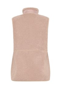 Jasnoróżowa bezrękawnikowa kamizelka z polaru z wysokim kołnierzem, miękka teksturowana tkanina, widok od tyłu, prosty design bez widocznych zapięć.