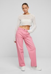 Karl Kani RETRO CROP - Svetrík - white