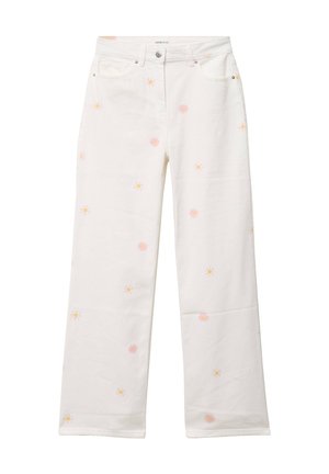 Pantalon blanc à jambes droites avec petits imprimés de fleurs roses et jaunes, poches avant, passants pour ceinture et fermeture par bouton.
