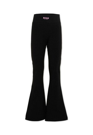 Pantaloni neri a gamba svasata con vita alta e logo MSGM Milano rosa sulla cintura, esposti su uno sfondo bianco.