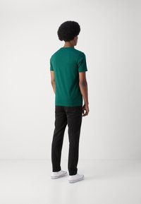 Lindbergh COPENHAGEN HERITAGE TEE - Apdrukāts T-krekls - dark green