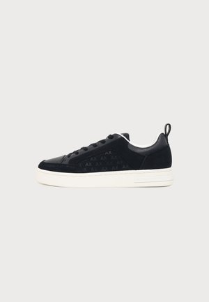 Armani Exchange, LONDON - Baskets basses - deep navy